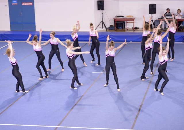 MMCR TeamGym Trutnov 2012 - 2.den Junior I.-III. J.Benda