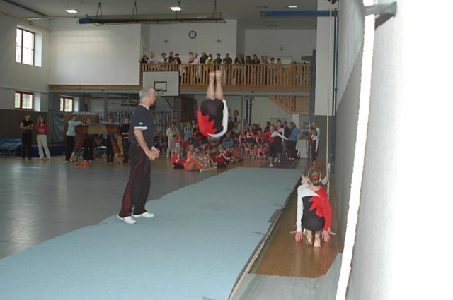 Oblastní přebor TeamGym Dvůr Králové nad Labem 20.11.2010