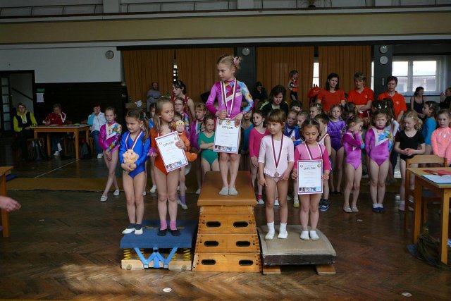 Závody sportovní gymnastika - Sokol Náchod 14.04.2012